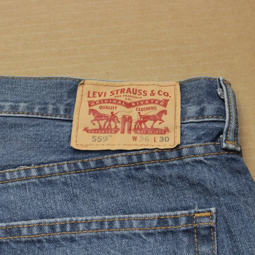 Levis 559 NEW Relaxed Straight Fit Jeans Mens 36x30 Medium Wash Denim Stretch